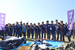 The Meiji University athletes rejoicing over entry in the Hakone Ekiden 