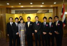 タナティップ大使御夫妻と明大関係者