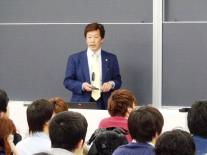 日通自動車学校　細川学科係長