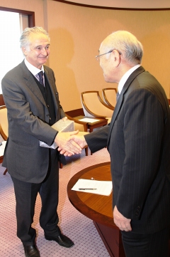 Meeting with President Naya prior to the lecture