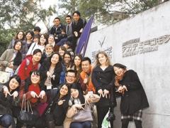The Canadian and Japanese students looked into issues in each other's countries and deepened ties with each other