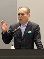 Mr. Ota of Cool Japan Fund spoke on the theme of “The Attraction of the Fashion Industry.”