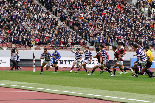 Takaya Saito scores the first try (2nd minute of the first half)<br/>
<br/>
<br/>
