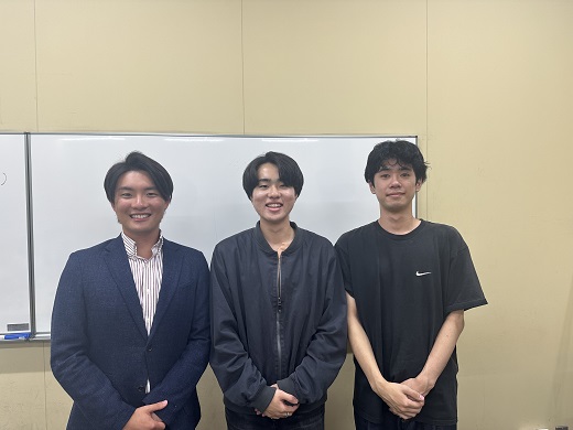 (From left) KANBARA Kazuki, TOKORO Kanta, MARUNO Izumu