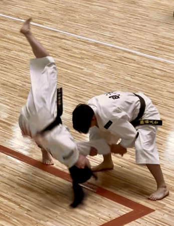 ODA and TANAKA, who took first place in the mixed pair demonstration with 2nd dan or higher<br/>
