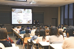 Creative Research Presentation by High School Students
