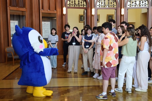 Meijiro welcomes international students