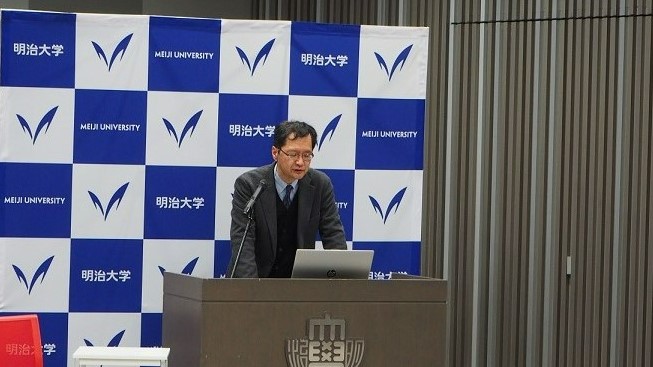 納冨教授によるSpecial Lecture/Special Lecture by Professor Notomi