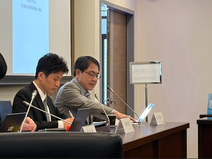 第一セクション司会（佐々木 秀智 教授）