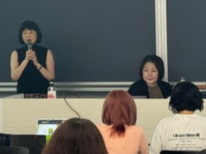 塚口さん(右)とコーディネーター藤本(左)