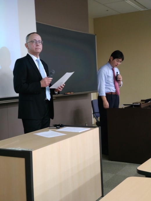 HAASE 先生と翻訳者の高橋先生
