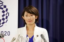 就任記者会見をする丸川珠代五輪担当相　小田ゼミ・佐野圭弥ATR Japan記者撮影