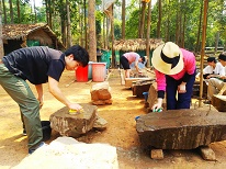 アンコール・トム遺跡修復作業（2）