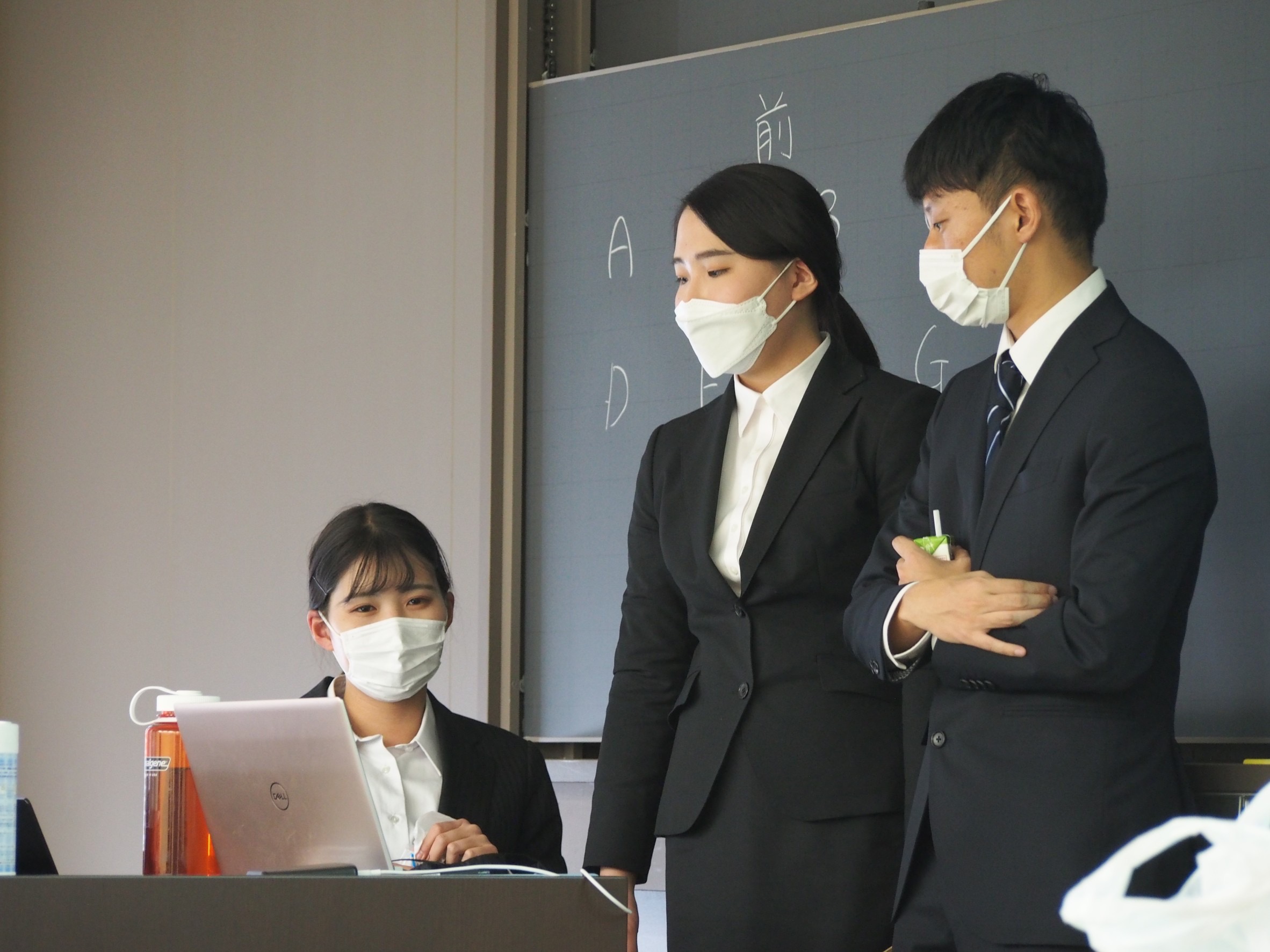 経営学部ゼミナール協議会により，大会企画～運営が行われました。