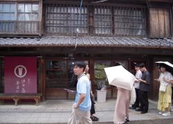 船頭町のリノベーションの現場を案内していただいた