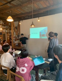 現地調査後のプレゼン