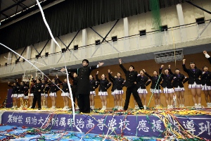 紫紺祭を開催しました