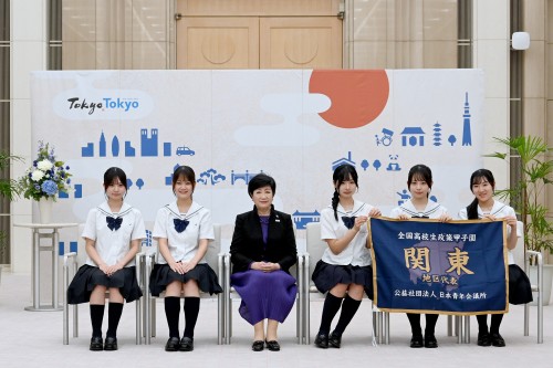 政策甲子園関東代表チーム　小池都知事・林調布市長を表敬訪問