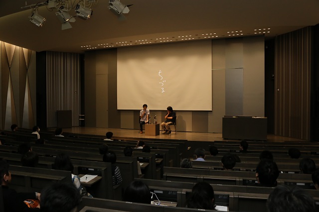 情報コミュニケーション学部ジェンダーセンター主催ドキュメンタリー映画「ちづる」上映会を開催しました。