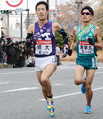 3位の好スタートを決めた1区・横手選手