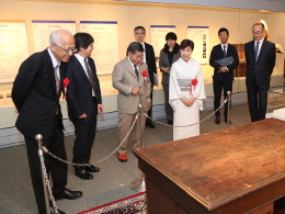 貴重な資料が多数展示されている