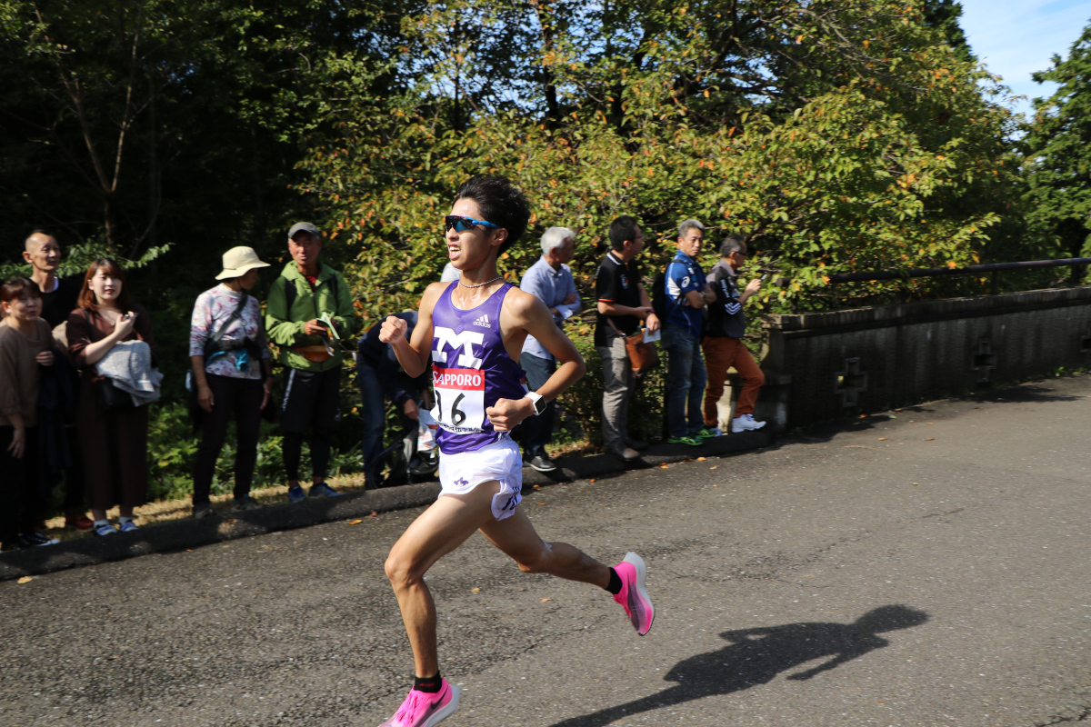 個人成績9位となった手嶋杏丞選手