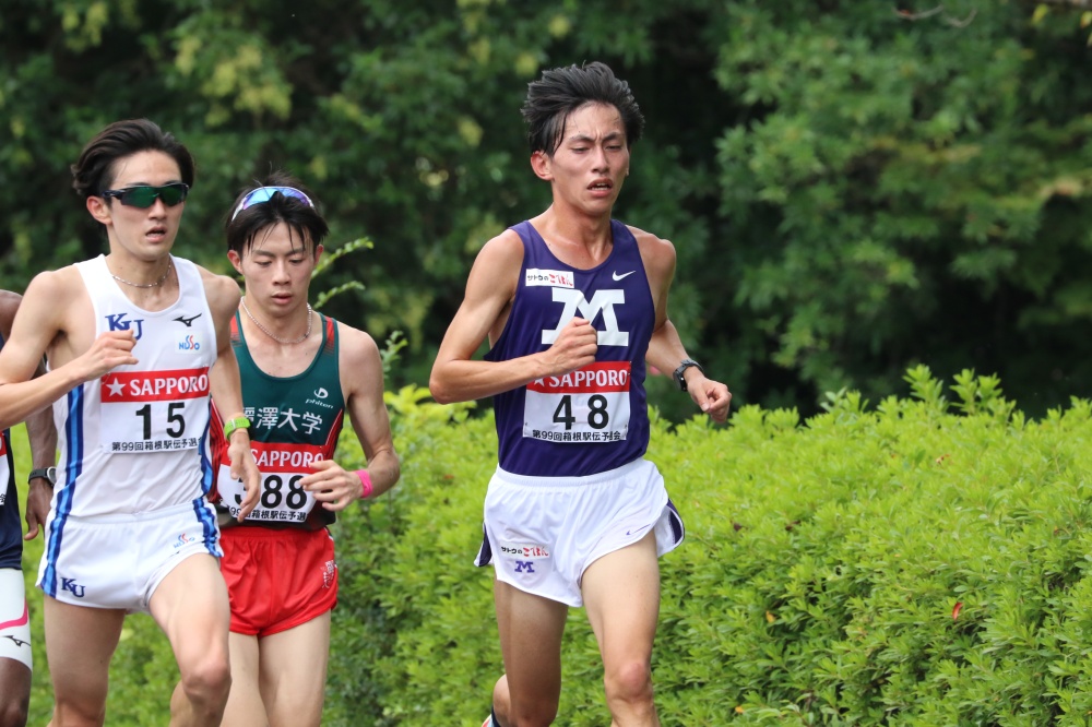 富田峻平選手（経営学部4年）