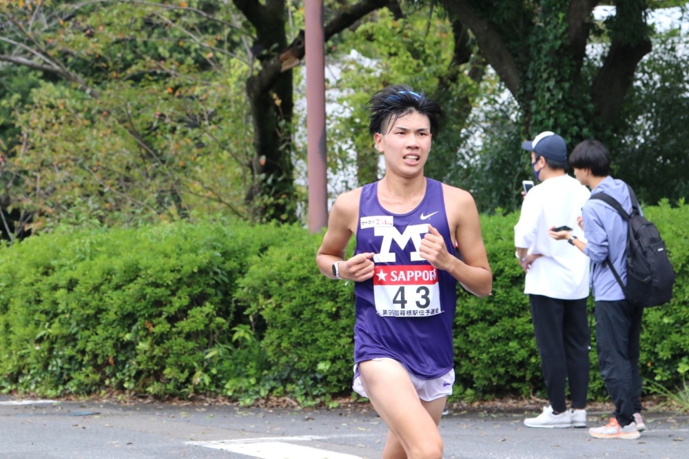 漆畑瑠人選手（文学部4年）