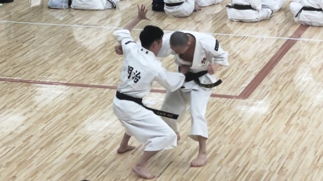 男子三段以上の部・神嵜選手と城澤選手