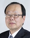 手塚　明