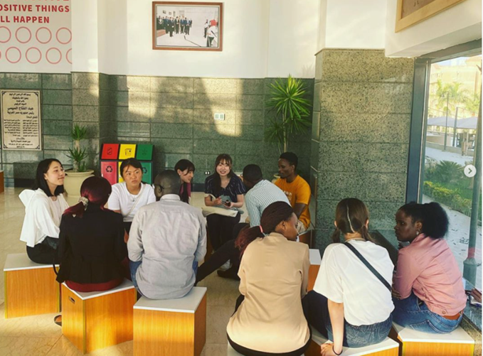 E-JUSTに留学するアフリカ諸国からの留学生との交流。異文化体験や多文化共生について意見交換しました。