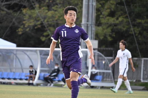 (写真提供：明治大学体育会サッカー部)