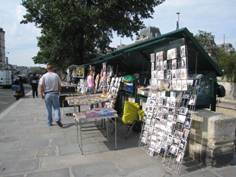 セーヌ河岸の古本屋さん