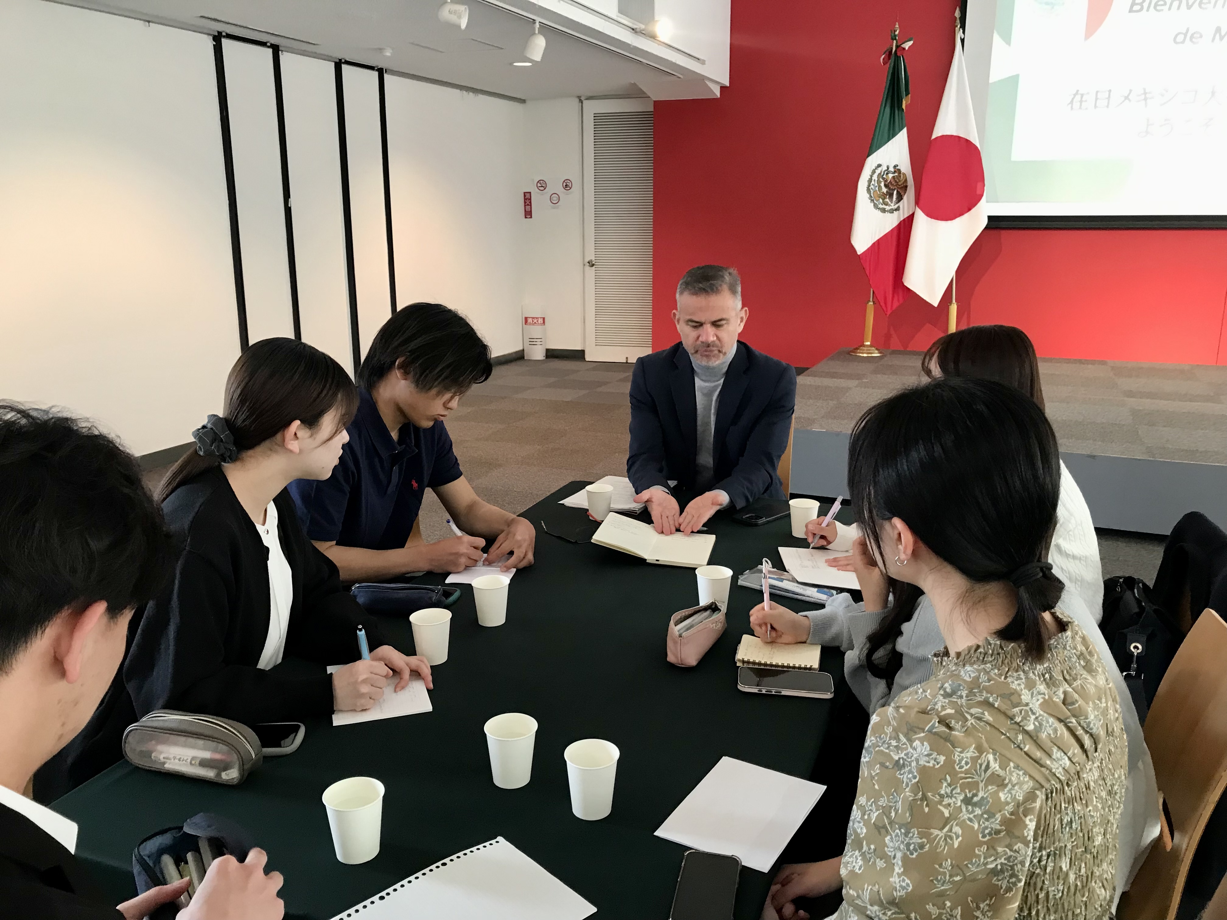 ２．駐日メキシコ大使館で実施したメキシコ外交官へのインタビュー調査①