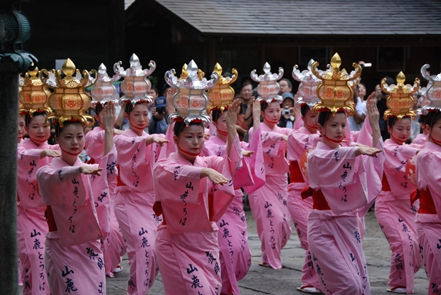 山鹿灯籠まつり　灯籠踊り（山鹿市）