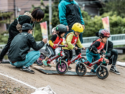 三陸BMXスタジアムでの小学生レース「第1回STREET MONSTER杯」