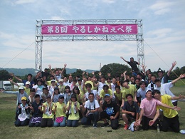 夏祭り支援のための学生ボランティア派遣の様子