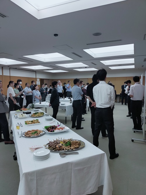 第二部　ポスターセッション（交流会）の様子