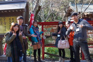 Cチーム：吉祥寺での取材の様子